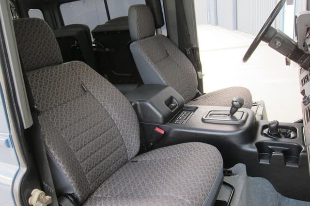 1997 Land Rover Defender JDM car for sale — photo 25 of 25