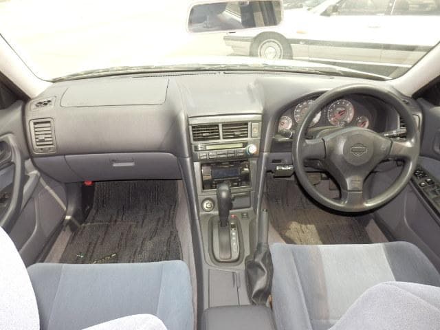 1998 Nissan Skyline JDM car for sale — photo 8 of 25