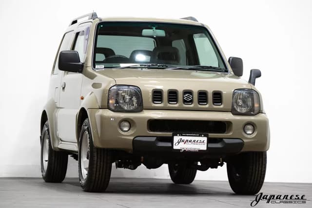 1998 Suzuki Jimny JDM car for sale — photo 3 of 25