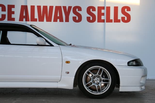 1995 Nissan Skyline JDM car for sale — photo 10 of 25