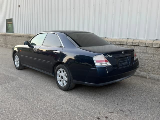 2001 Nissan Gloria JDM car for sale — photo 5 of 22