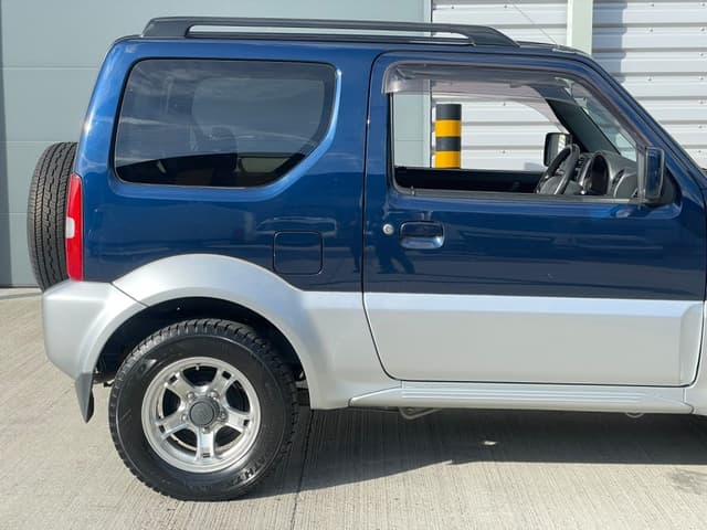 1970 Suzuki Jimny JDM car for sale — photo 11 of 25