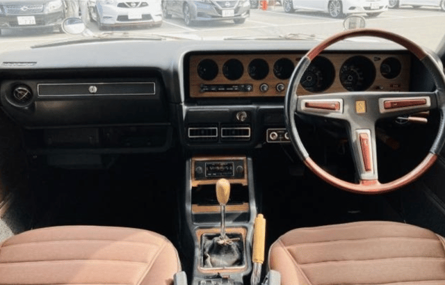 1976 Nissan Skyline JDM car for sale — photo 3 of 13