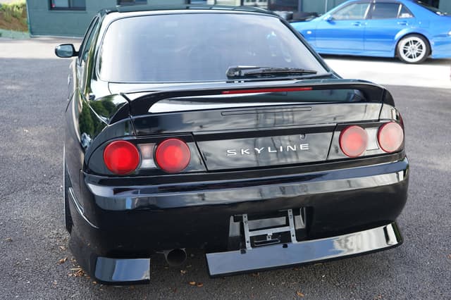 1996 Nissan Skyline JDM car for sale — photo 6 of 25