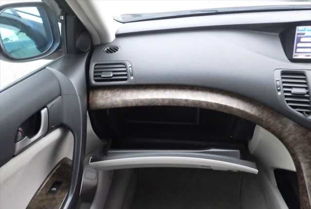 2009 Honda Accord JDM car for sale — photo 15 of 25