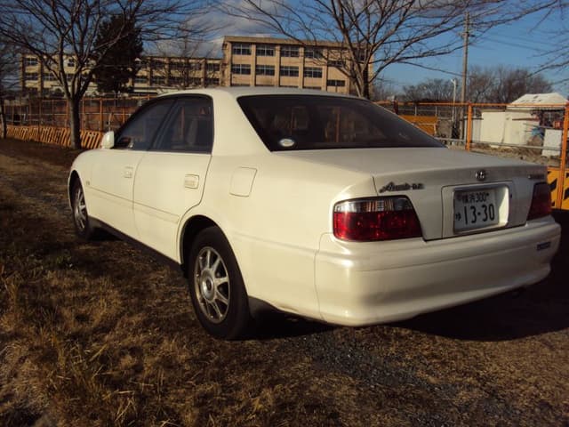 2001 Toyota Chaser JDM car for sale — photo 2 of 5