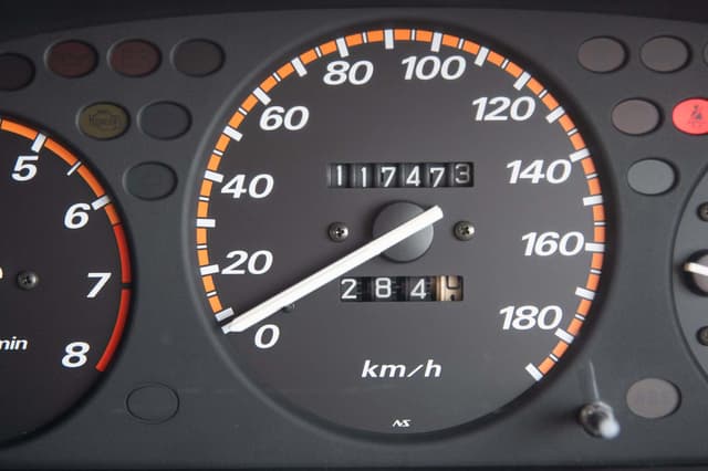 1998 Honda CR-V JDM car for sale — photo 11 of 16