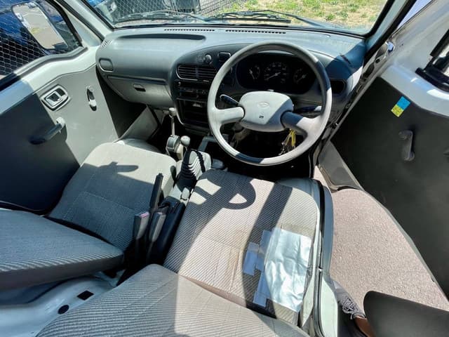 1998 Daihatsu Hijet JDM car for sale — photo 24 of 25