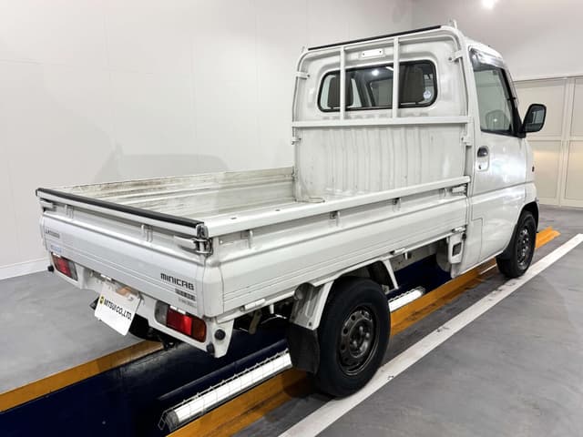 2000 Mitsubishi Minicab JDM car for sale — photo 4 of 23