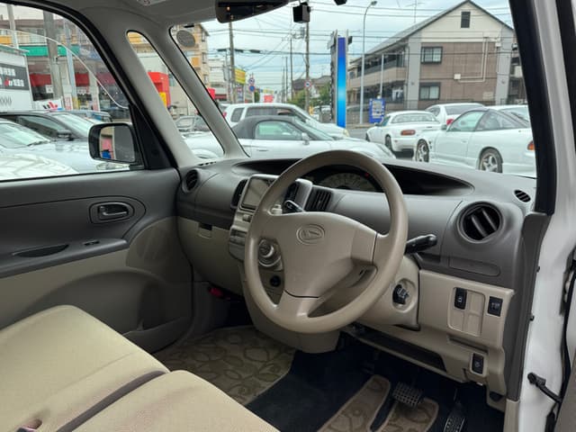 2008 Daihatsu JDM car for sale — photo 22 of 25
