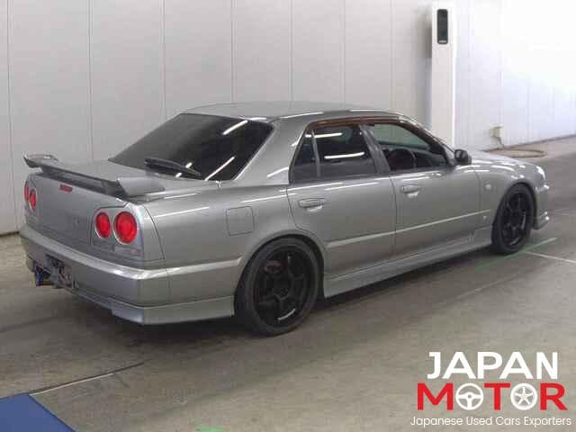 1998 Nissan Skyline JDM car for sale — photo 3 of 6