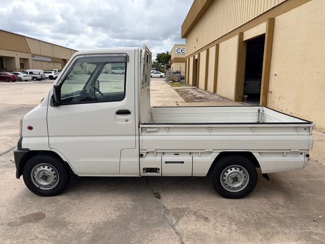 1999 Mitsubishi Minicab JDM car for sale — photo 5 of 18