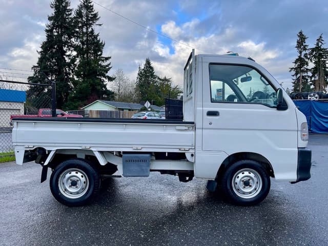 1999 Daihatsu Hijet JDM car for sale — photo 8 of 25