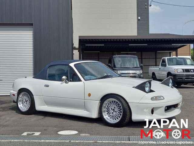 1994 Mazda Roadster (Eunos Roadster / MX-5) JDM car for sale — photo 2 of 9