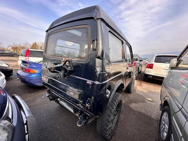 1990 Suzuki Jimny JDM car for sale — photo 2 of 5