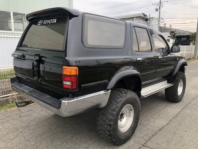 1995 Toyota Hilux Surf JDM car for sale — photo 2 of 5