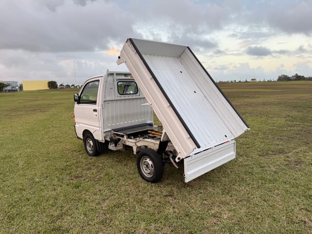 1998 Mitsubishi Minicab JDM car for sale — photo 14 of 25