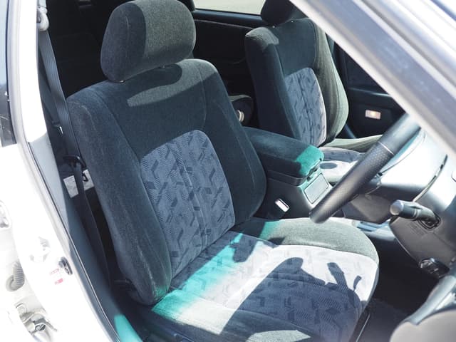 2001 Toyota Mark II JDM car for sale — photo 19 of 22