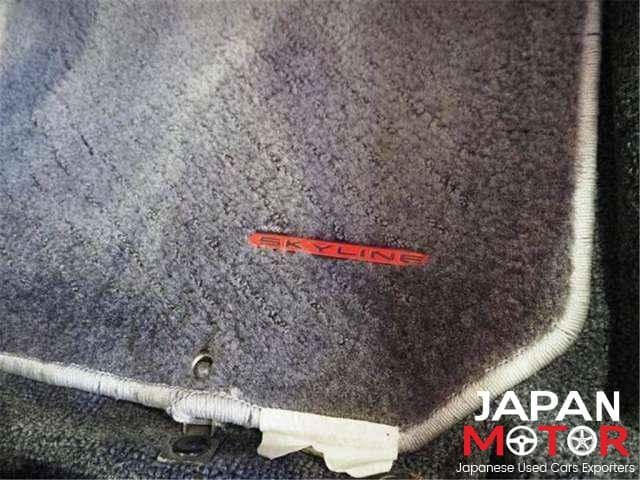 1992 Nissan Skyline JDM car for sale — photo 8 of 25