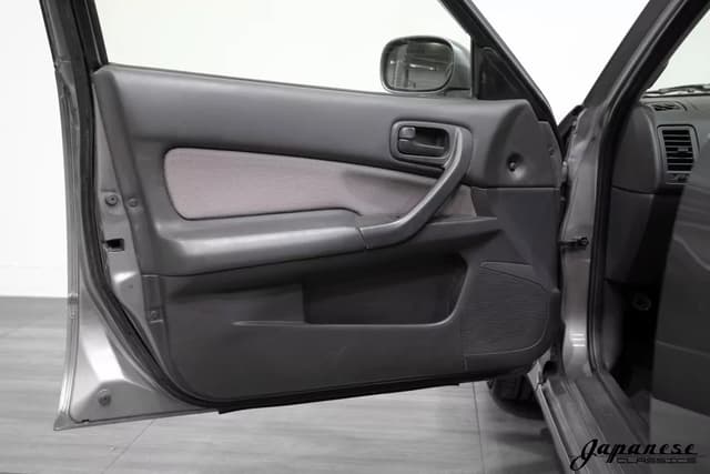 1998 Nissan Skyline JDM car for sale — photo 19 of 25
