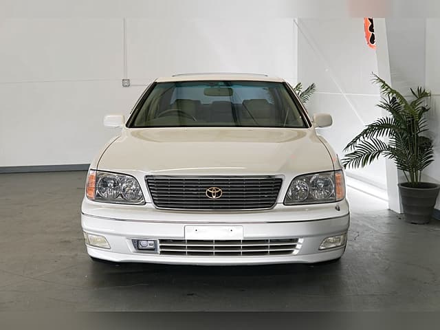 1997 Toyota Celsior JDM car for sale — photo 2 of 25