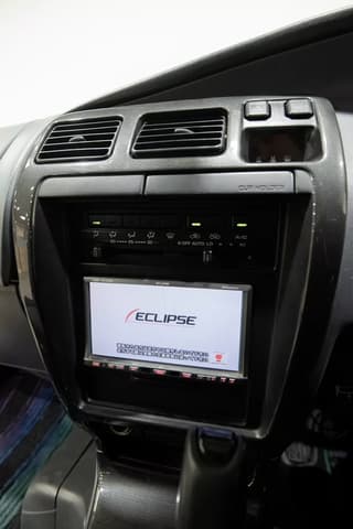 1998 Toyota Hilux Surf JDM car for sale — photo 10 of 25