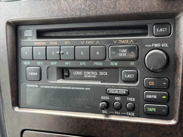1993 Toyota Mark II JDM car for sale — photo 4 of 13
