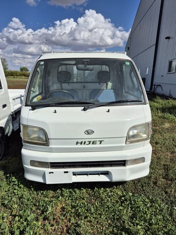 2002 Daihatsu Hijet JDM car for sale — photo 10 of 14