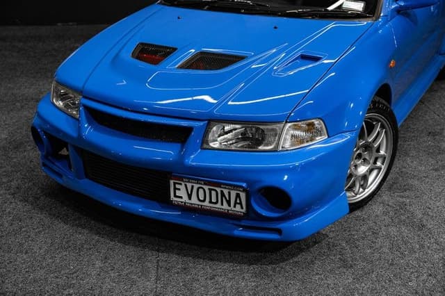 1999 Mitsubishi Lancer Evolution JDM car for sale — photo 2 of 20