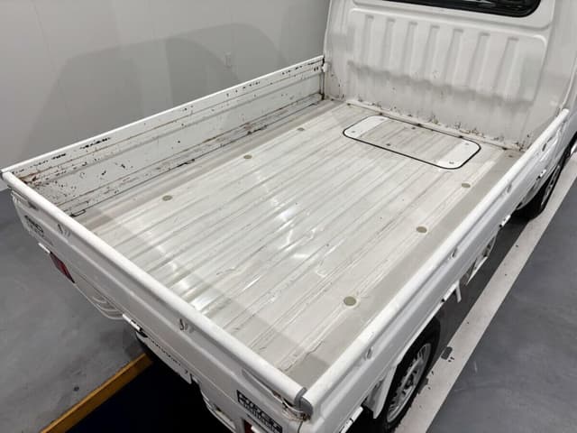 1999 Daihatsu Hijet JDM car for sale — photo 5 of 25