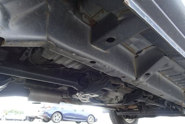 2005 Mitsubishi Pajero Mini JDM car for sale — photo 22 of 25