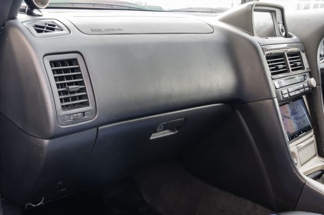 1999 Nissan Skyline JDM car for sale — photo 21 of 25