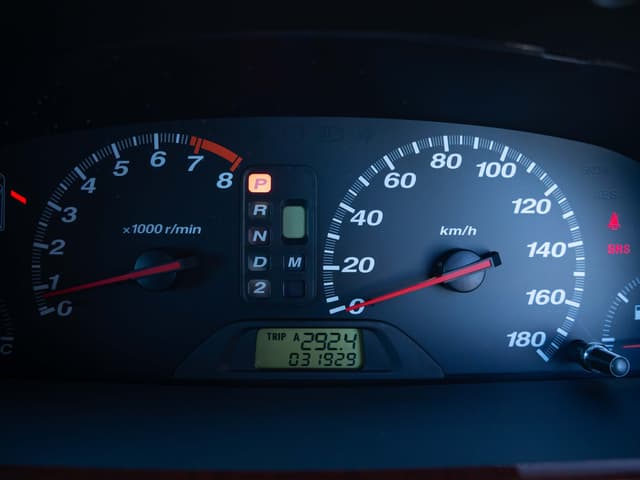 2000 Honda Odyssey JDM car for sale — photo 16 of 18