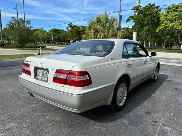 1996 Nissan Cima JDM car for sale — photo 13 of 25