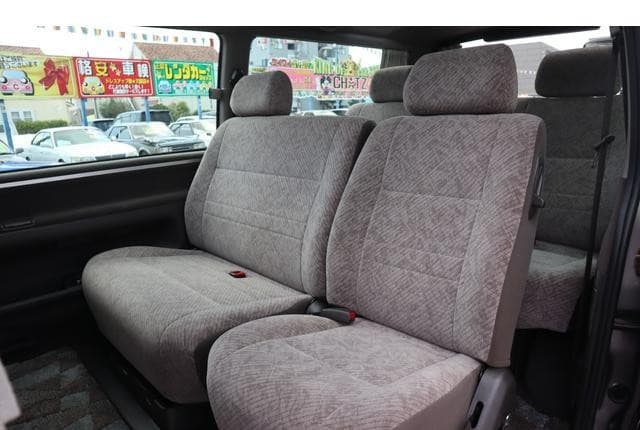 1996 Toyota HiAce JDM car for sale — photo 12 of 25