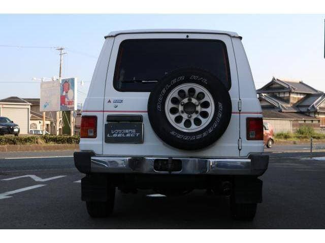 1989 Mitsubishi Pajero JDM car for sale — photo 12 of 12