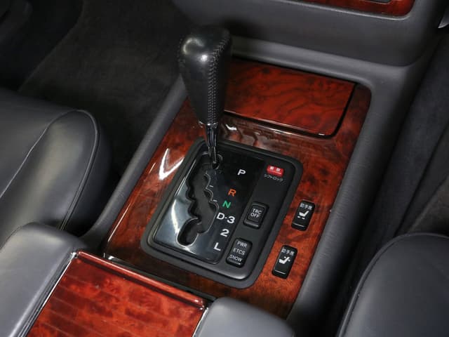 1997 Toyota Century JDM car for sale — photo 13 of 25