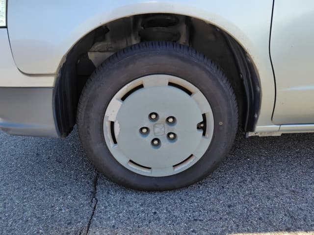 2001 Honda Stepwagon JDM car for sale — photo 13 of 20