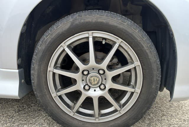 2009 Toyota JDM car for sale — photo 22 of 25
