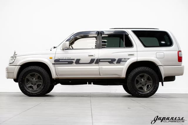 1998 Toyota Hilux JDM car for sale — photo 4 of 25