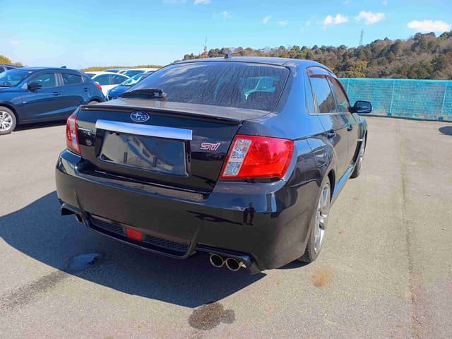 2011 Subaru Impreza JDM car for sale — photo 4 of 8
