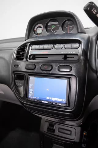 2000 Mitsubishi Delica JDM car for sale — photo 11 of 25
