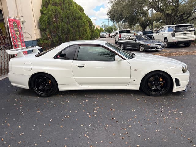 1999 Nissan Skyline JDM car for sale — photo 8 of 18