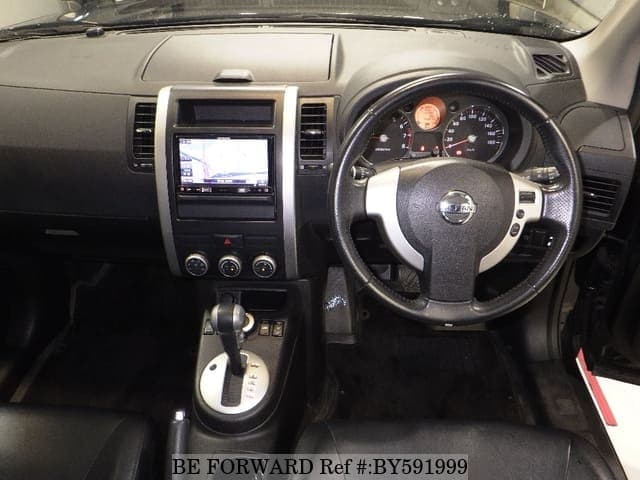 2010 Nissan X Trail JDM car for sale — photo 3 of 7