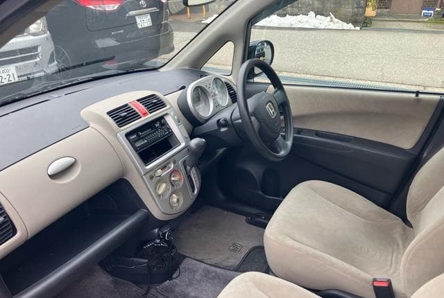 2004 Honda Life JDM car for sale — photo 11 of 19