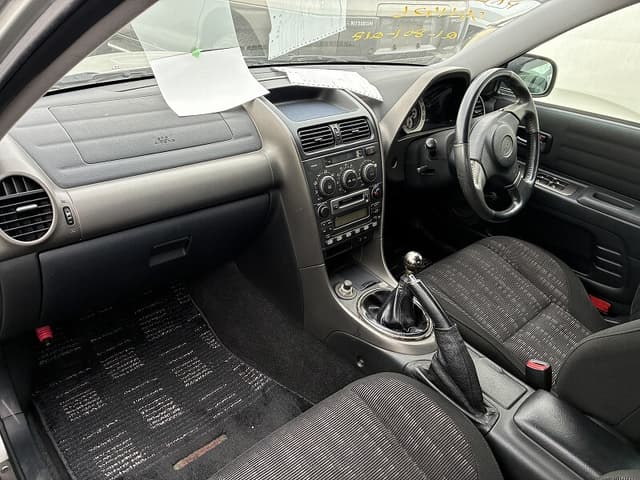 1999 Toyota Altezza JDM car for sale — photo 4 of 6