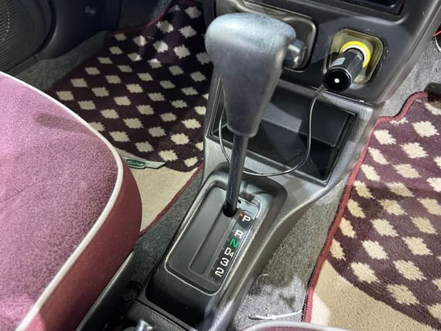 1999 Daihatsu Mira JDM car for sale — photo 17 of 25