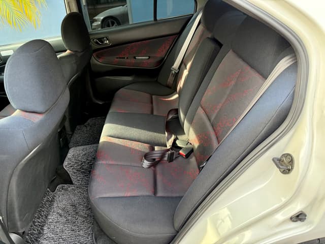 1999 Mitsubishi Galant JDM car for sale — photo 17 of 21