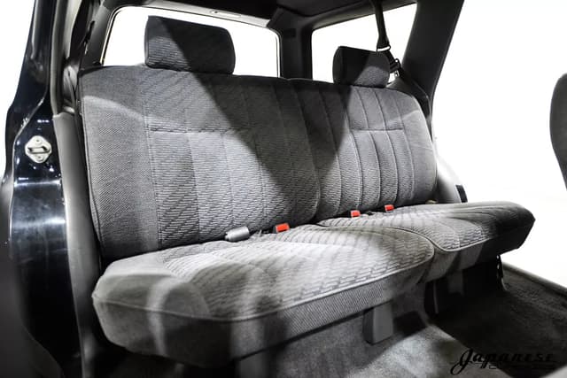 1994 Toyota Hilux Surf JDM car for sale — photo 17 of 25