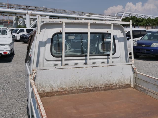 2000 Daihatsu Hijet JDM car for sale — photo 16 of 25